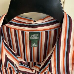 Is a very nice shirt for summer very cool